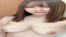 好きな人は好きそうな巨乳