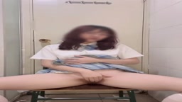Delight_Chinese College Student Wearing JK Masturbates in Dormitary