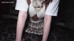 芸能科卒18歳★股下86cm★初体験でガチ痙攣