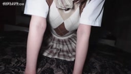 芸能科卒18歳★股下86cm★初体験でガチ痙攣★溢れ出る程の連続大量膣内中出しで妊娠させた衝撃のスマホ原版【先着高画質特典付き】