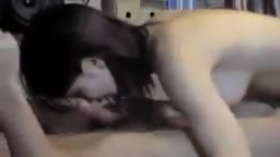 高速イラマチオで彼女に延々チンポ咥えさせる1