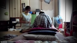 介護の女性との交尾