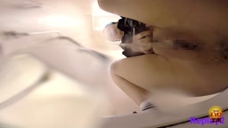 おしっこ我慢jk