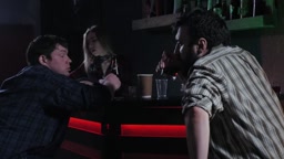 Chicos borrachos y Barwoman