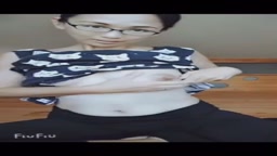 眼鏡の母乳ママさん②