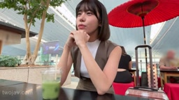 結婚前にセフレだった貧乳スレンダーな人妻（２９）