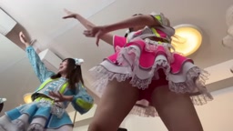 １０代のローアングルを撮りたい！！