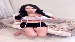 みら 猫コスプレ１