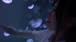 2246 巨乳ツインテ18歳・おじさんにパイズリさせられたり初めておちんちんを生で挿入する貴重映像