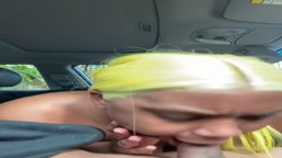 黒人の車内フェラ抜き