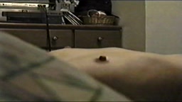 押入れの段ボールから裏ビデオ出てきた思たら昔の両親のハメ撮りやった！（爆）