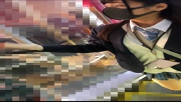 青チェの逆さ　スマホ撮り