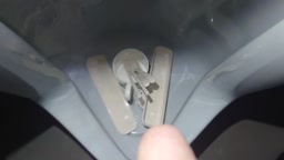 私物おしっこぶっかけ