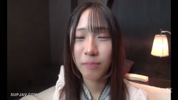 清楚ビッチな黒髪JDが中出しされる