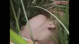 青木理沙　巨乳