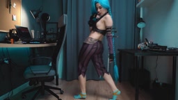 Cosplay Teen Babe Masturbates on Webcam