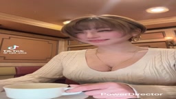 妄想AI工房💕　サイバー◯ャパン　ENAのオッパイを揉みしだく