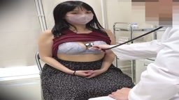 爆乳　垂れ乳　診察