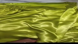 Precum rubbing satin baju kurung yellow
