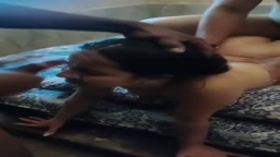 「中ダメ！ヤダ！」必死に懇願するも中出しされちゃう女の子