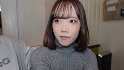 感度120％の20代貧乳パイパン娘に中出し