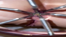 拡肛器でケツ穴ガバ開き！ 腸内丸見え♡ うん汁と腸汁べっとりドロドロまみれの変態アナル観察アクメ