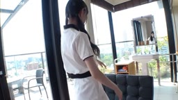 美容の専門学校に通うイケイケ女子