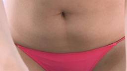 いらっしゃい、奥どうぞ・・・じゃー、頭あらうねっ！