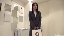 加藤結衣　《YSPされた女【ゆき/23歳/新人社員】》会社にクレームを入れて対応に来た艶のある新人女性を社会の洗礼SEX指導