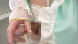 ニューハーフメイドのご奉仕プレイ