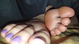 GF resting feet