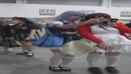 Cosplay 逆さ ちの