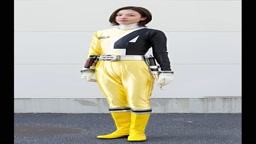 AI脱衣？（スカート無しヒロイン）