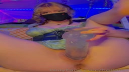273
