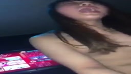 ピストンな女子