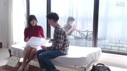 俺の目の前でママが友達のザーメン便器にされてる…俺も勃ってる