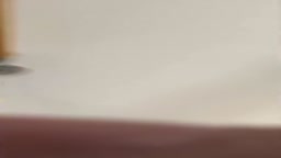 爆乳　イタズラ　垂れ乳