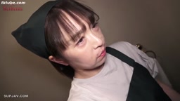 営業中に店の個室で長乳首の人妻店長と