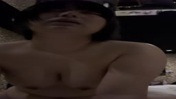 騎乗位　ピクピク