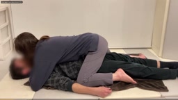 中出しの後記念撮影してんじゃねえよ（笑）