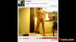 Taiwanese Amateur Couple Fingering on Webcam