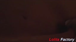 Dのちっぱい後輩彼女とハメ撮り