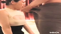 オッパイもろ出しフェラ