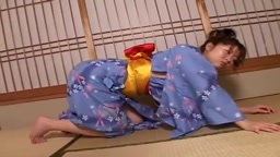 巨乳グラドルのグラビア撮影と裏側映像