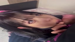 えろい顔の女の子 フェラ