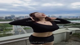 Okita Anri center of Tokyo onlyfan