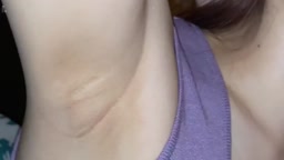 極品美乳女大生