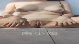 Pissing under the sunshine-VIDEO54561