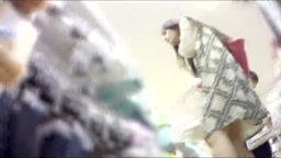 パンチラ　おっぱいまでみえた　ｗ