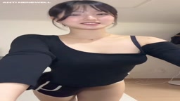 ダンス TikTok ティックトックdance